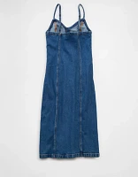 Robe mi-longue boutonnée en denim AE