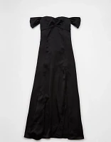 Robe longue à épaules dénudées et décolleté en cœur satin AE