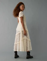 Robe mi-longue avec dentelle AE