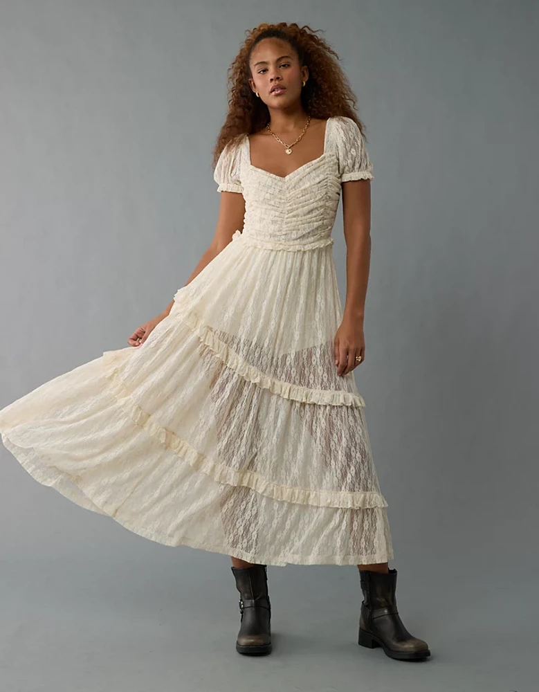 Robe mi-longue avec dentelle AE
