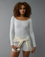 Barboteuse de détente sans couture à épaules dénudées AE