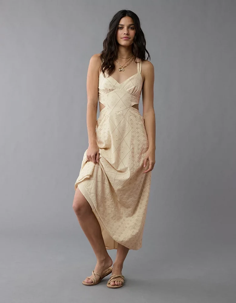 Robe mi-longue avec découpe AE