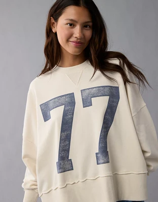 AE Big Hug Graphic Crew Neck Sweatshirt