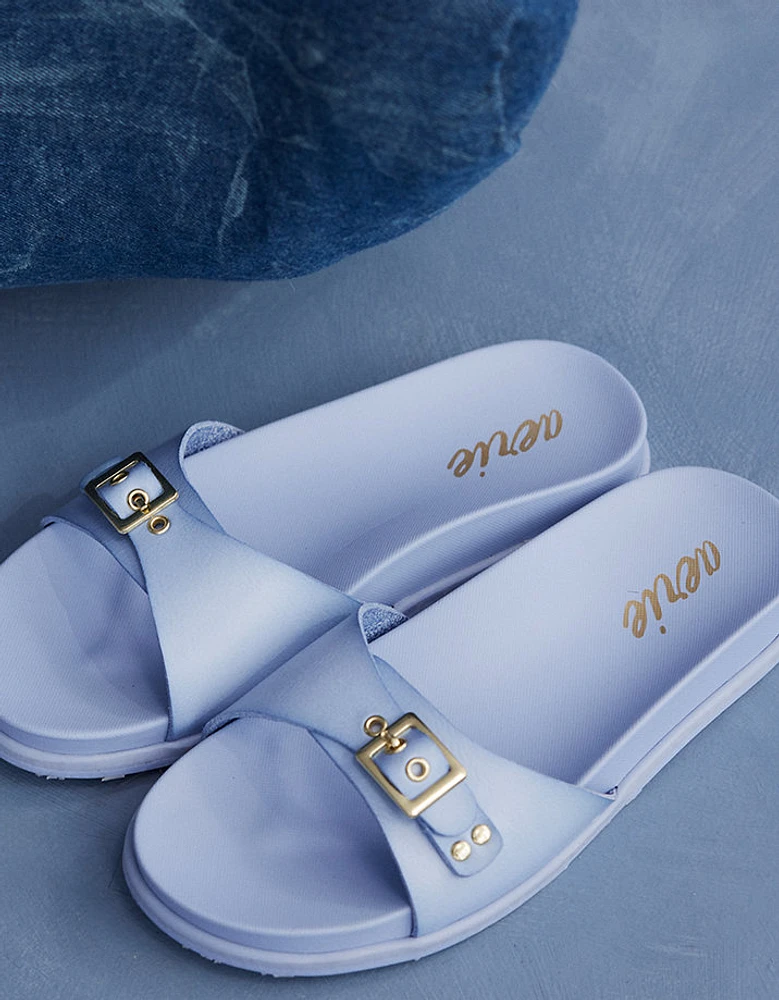 Aerie Buckle Pool Slides