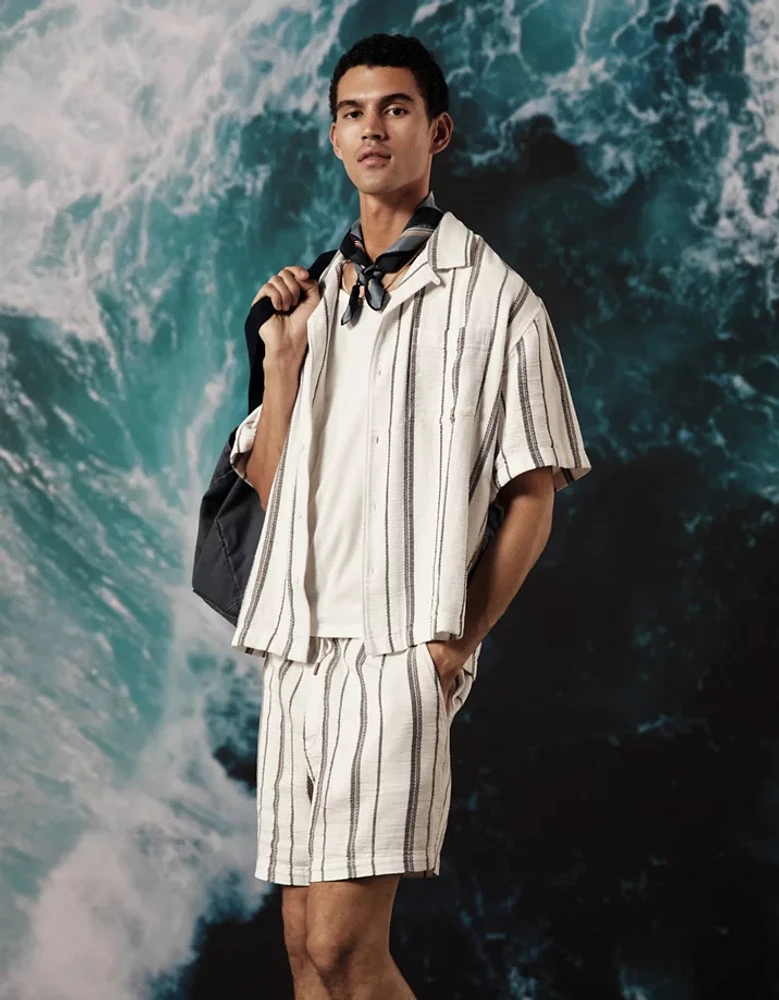 Chemise boutonnée rayée bord de la piscine AE