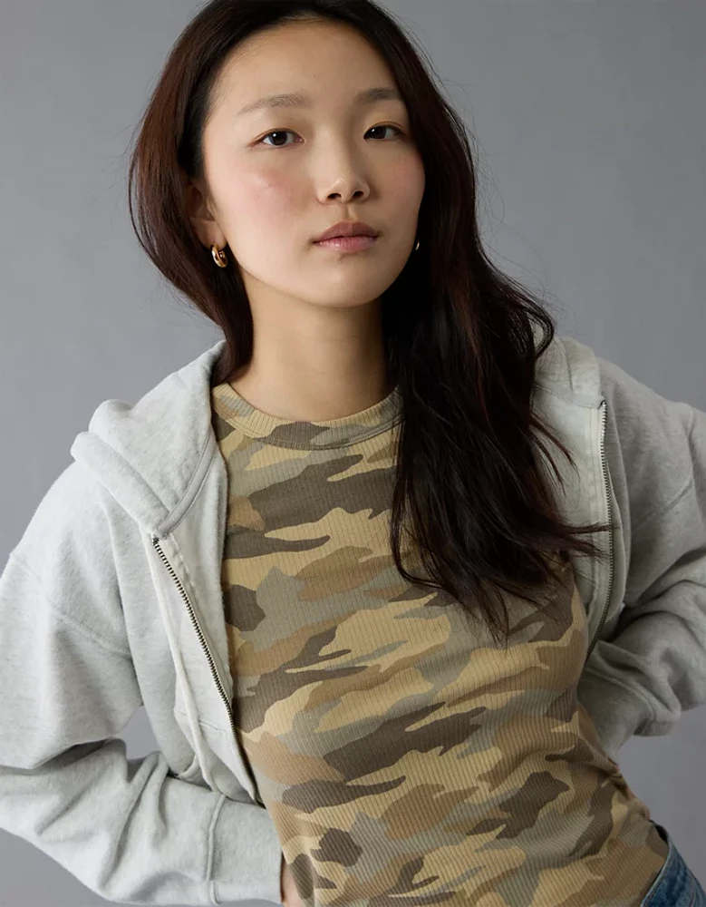 Petit t-shirt à motif camouflage Hé AE