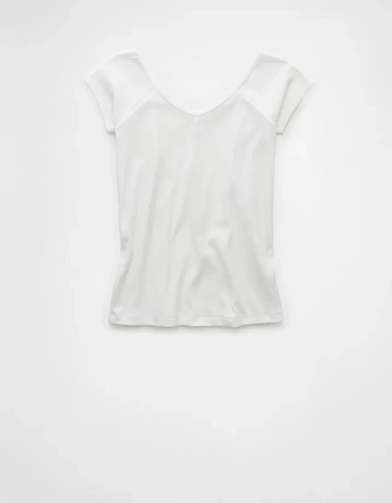 Petit t-shirt à encolure en V délavé au sel AE