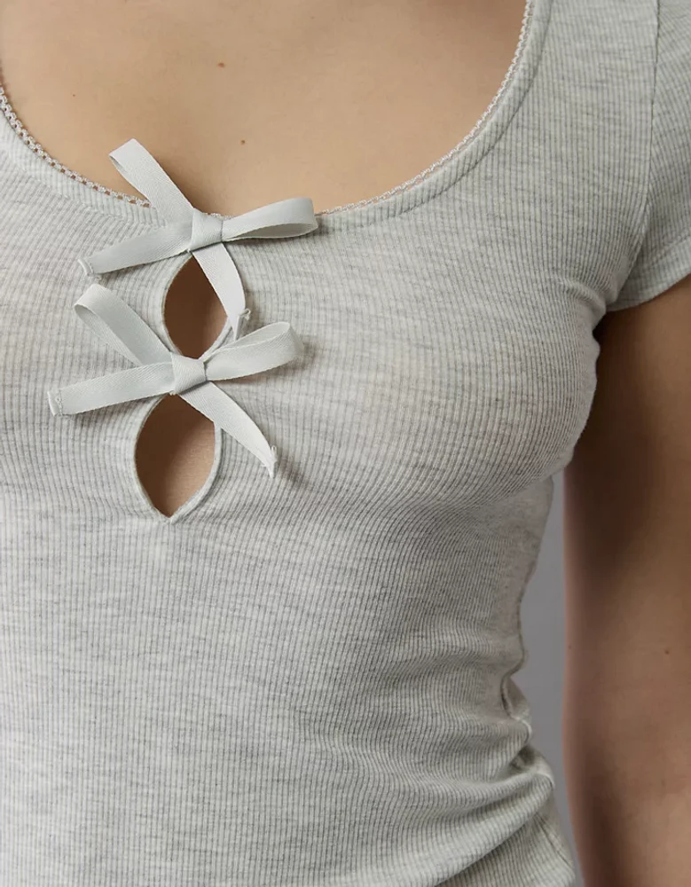 T-shirt avec boucle à l’avant AE