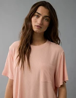 AE T-shirt avec pochette Doux et sexy