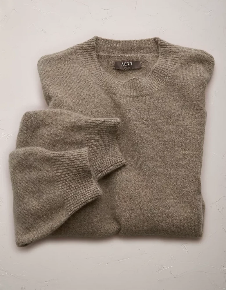 AE77 Premium Cashmere-Blend Crew Neck Boyfriend Sweater