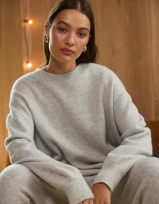 AE77 Premium Cashmere-Blend Crew Neck Boyfriend Sweater