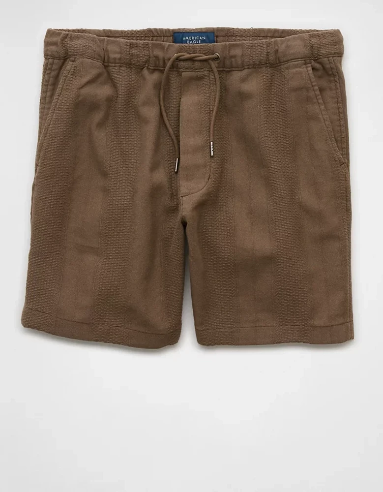 AE 7" Lived-In Trekker Short