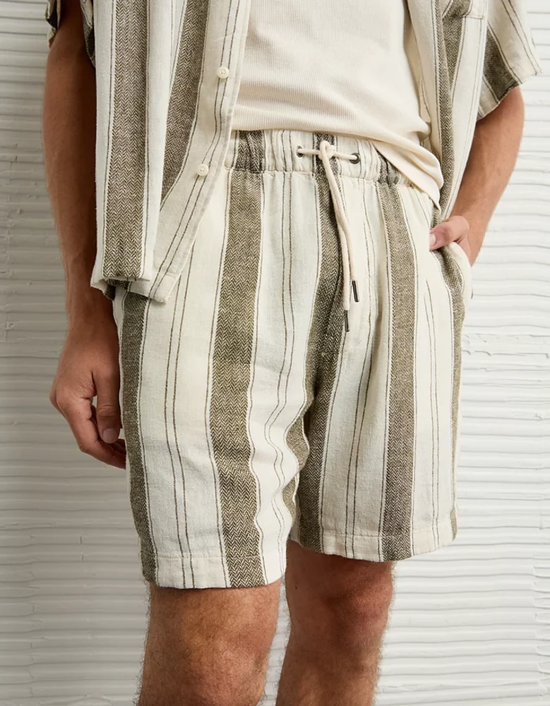 Short rayé Trekker à l’aspect déjà porté en mélange de lin 7 po AE