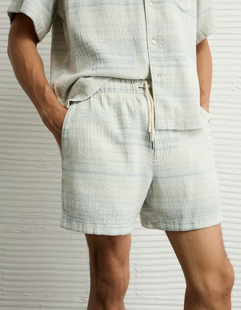 Short Trekker rayé texturé de 5 po AE