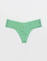 SMOOTHEZ No Show Coquette Lace Thong Underwear