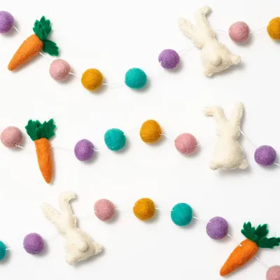 Bunny & Carrot Felt Easter Garland