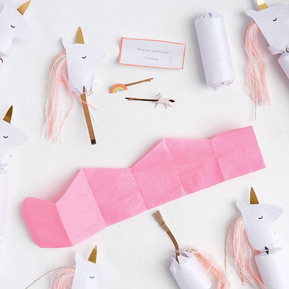Unicorn Party Crackers