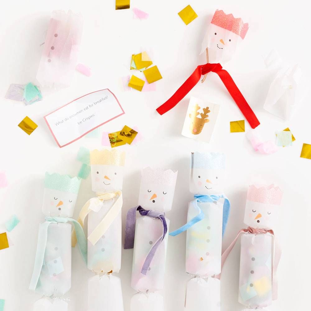 Rainbow Snowmen Crackers