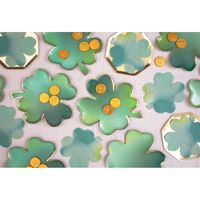 Clover Leaf Plates