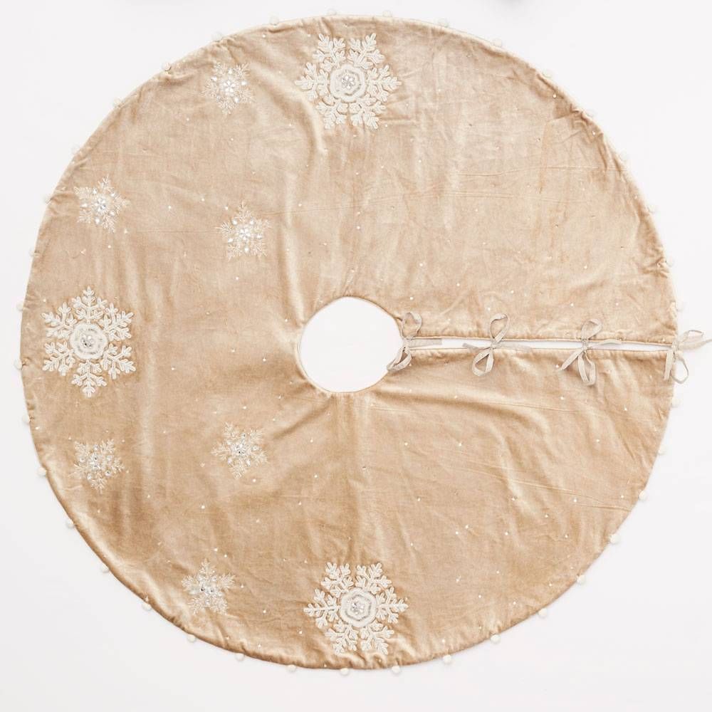 Snowflake Tree Skirt