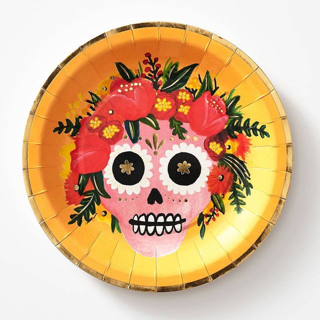 Williams Sonoma Lodge Seasoned Cast Iron Xolo Sugar Skull Comal