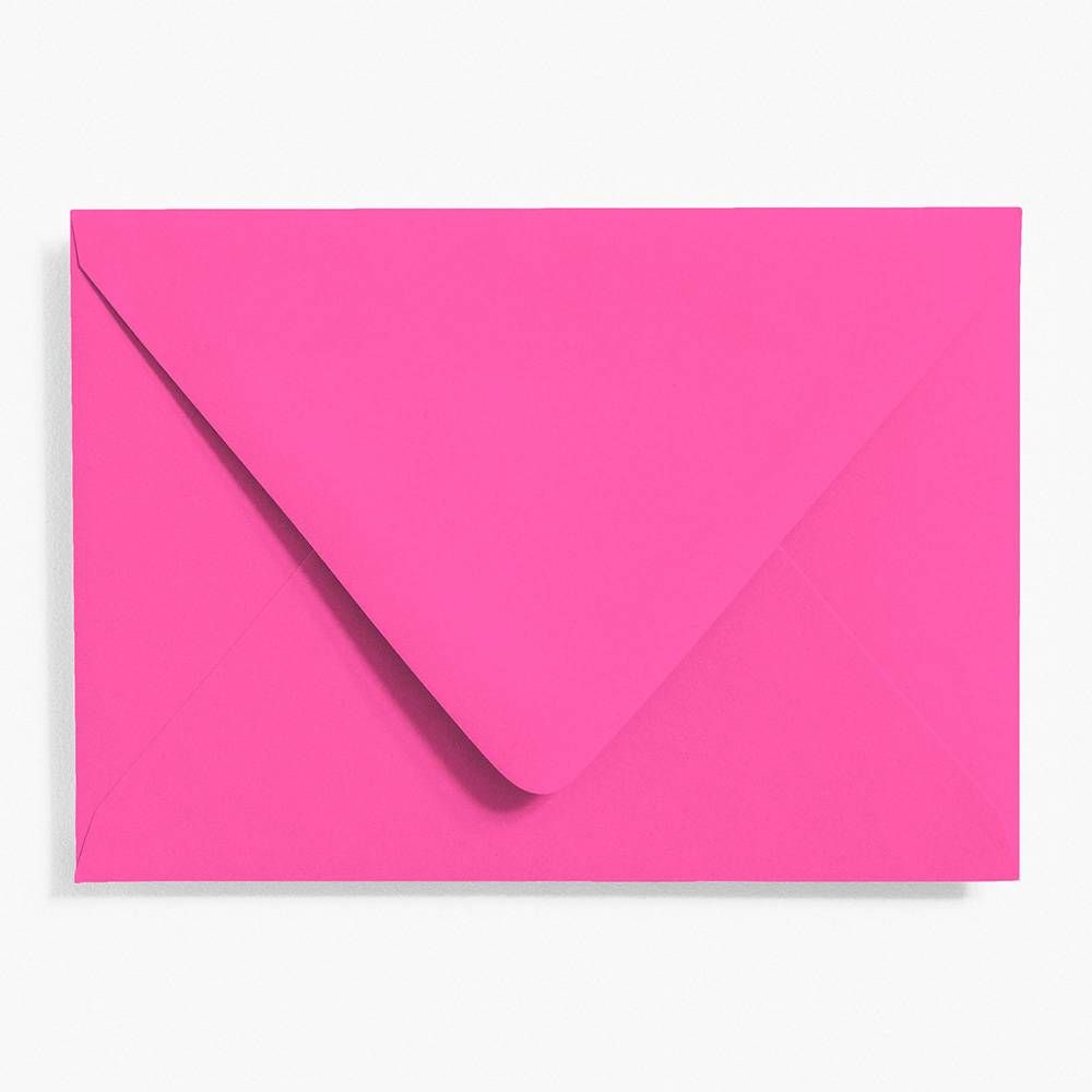 4 Bar Fuchsia Envelopes