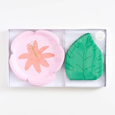 Flower and Leaf Plate and Napkin Set