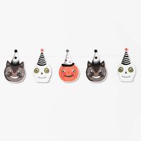 Vintage Halloween Icon Garland