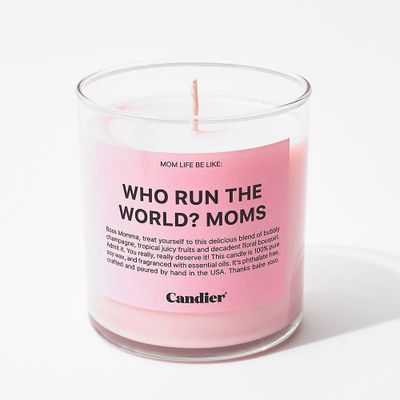 Moms Run The World Candle