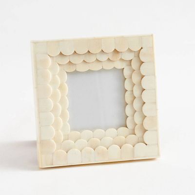 Scalloped Inlaid Frame