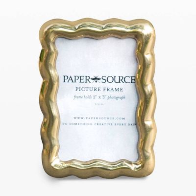 Scalloped Brass Mini Frame