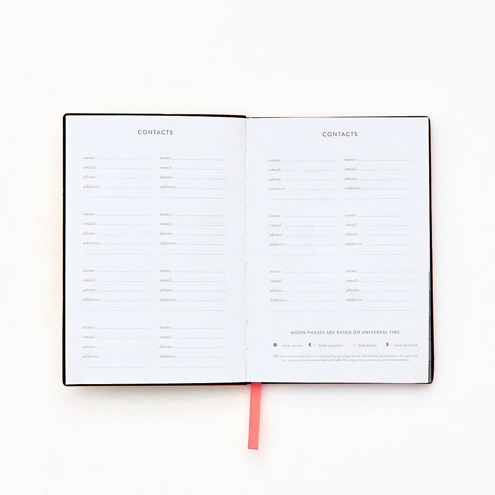 2024-2025 Monochrome Floral Vase Leather Weekly Planner