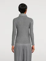 Rib Pleats Basics Turtleneck Top