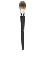 Fluid Foundation Brush n°11 – Light Coverage