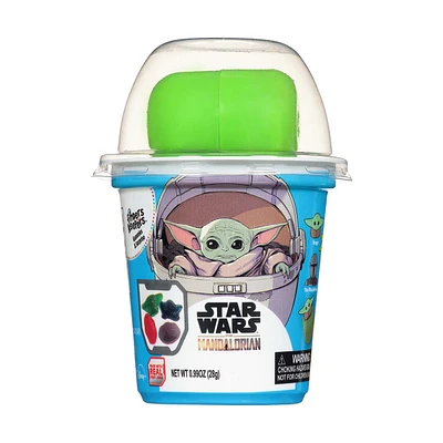 Finders Keepers Star Wars The Mandalorian Gummies & Surprise, 0.99 oz.