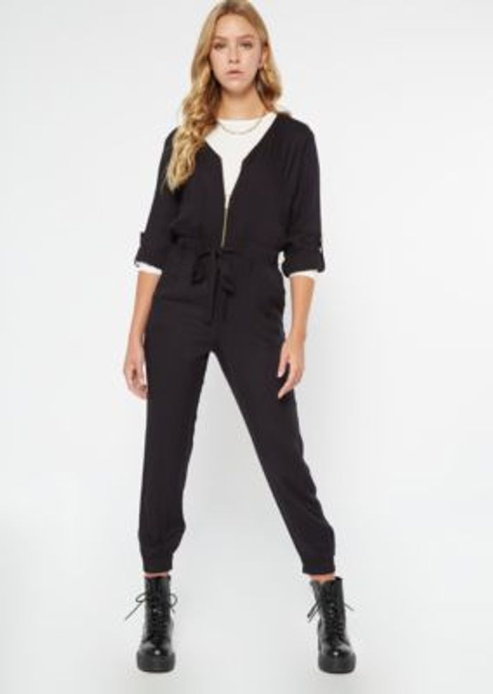 black jumpsuit rue21