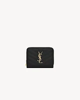 CASSANDRE MATELASSÉ compact zip around wallet in grain de poudre leather
