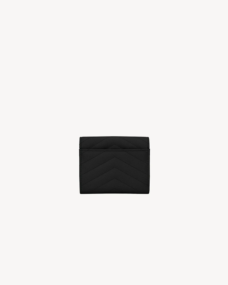 CASSANDRE MATELASSÉ compact tri fold wallet in grain de poudre leather