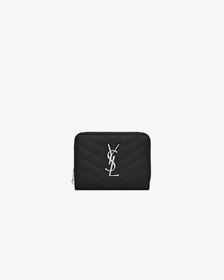 CASSANDRE MATELASSÉ compact zip around wallet in grain de poudre leather