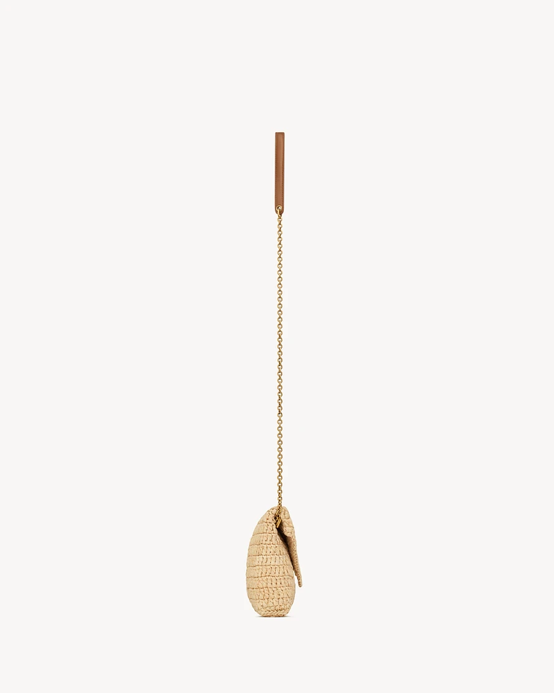CASSANDRE chain pouch in raffia