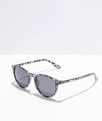 Empyre Modern Tort Round Sunglasses