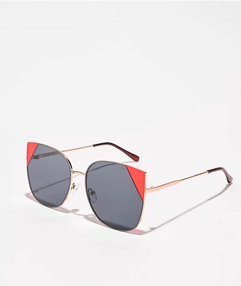 Empyre Vixen Gold Smoke Sunglasses