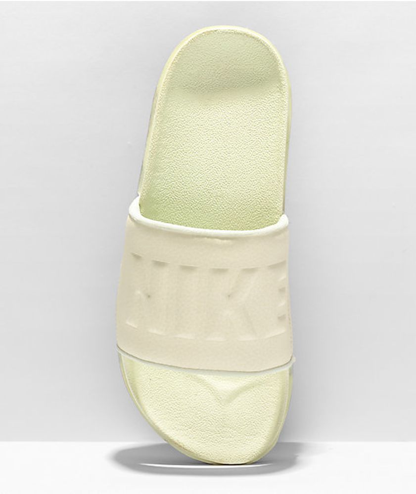 Nike Offcourt Cashmere & Beet Slide Sandals