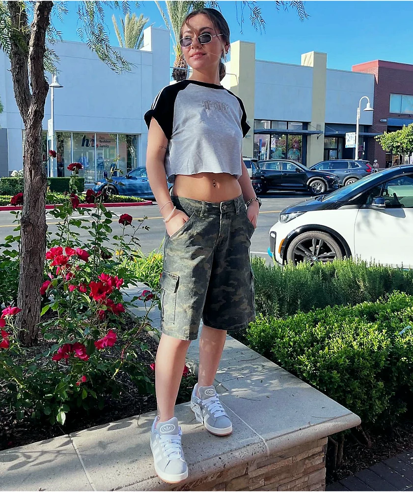 Cali 1850 Angel Kiss Slouchy Camo Cargo Shorts