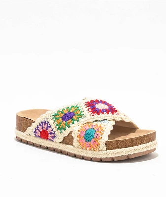 Chinese Laundry Tacoma Crochet Sandals