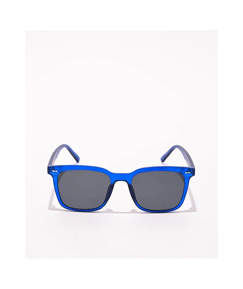 Closed Squares Blue Sunglasses