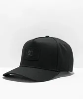 DC Reynotts Black 6 Panel Snapback Hat