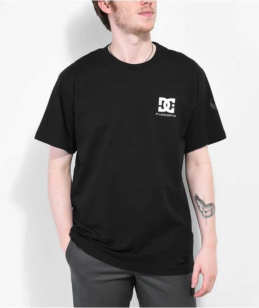 DC x Star Wars R2D2 CLass Black T-Shirt