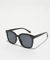 Diamond Geo Square Black Sunglasses