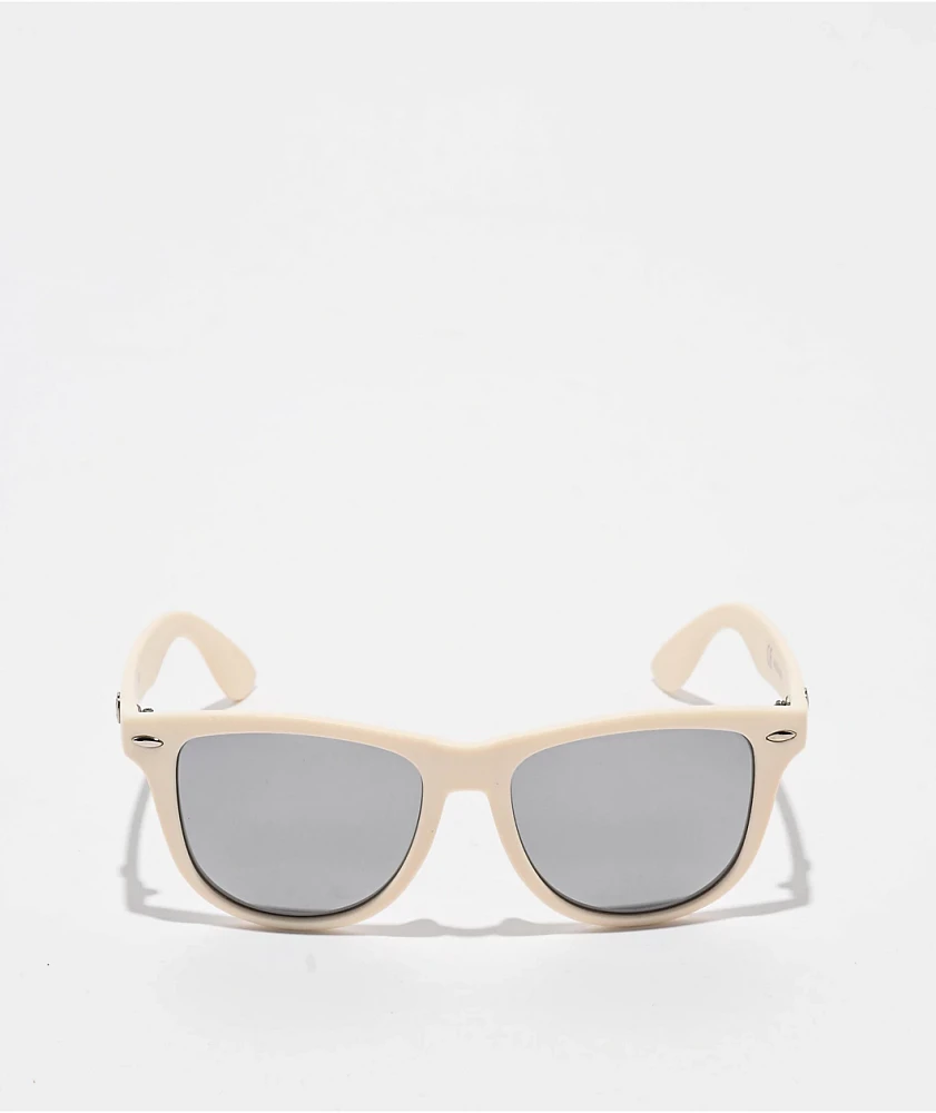 Empyre Quinn Branded White & Silver Sunglasses